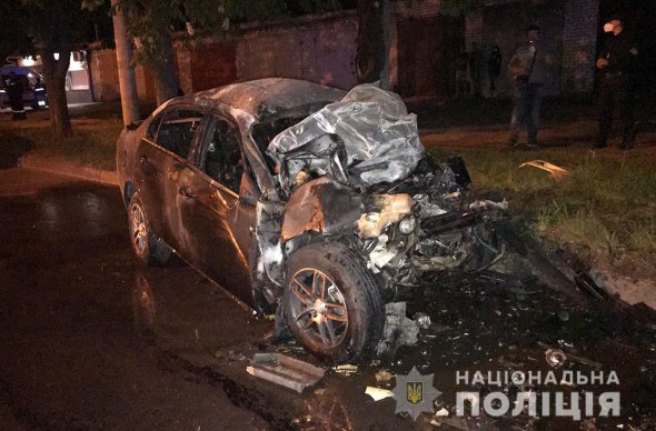 Причини та усі обставини аварії встановлюють слідчі