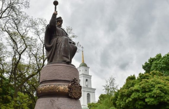 У Полтаві відкрили перший у світі Івану Мазепі