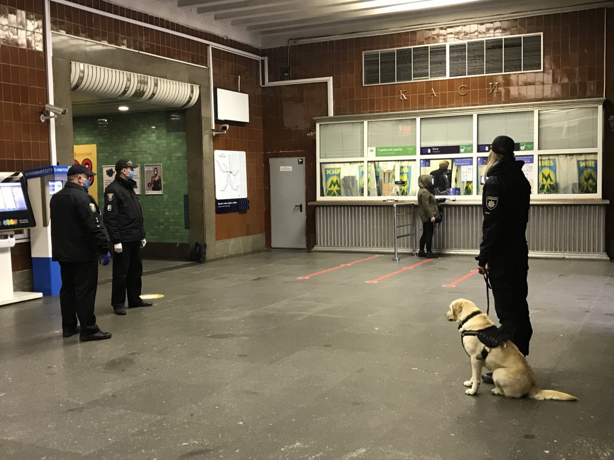 https://static2.gazeta.ua/img2/cache/gallery/966/966829_6_w_1200.jpg?v=1 https://static2.gazeta.ua/img2/cache/gallery/966/966829_6_w_1200.jpg?v=1