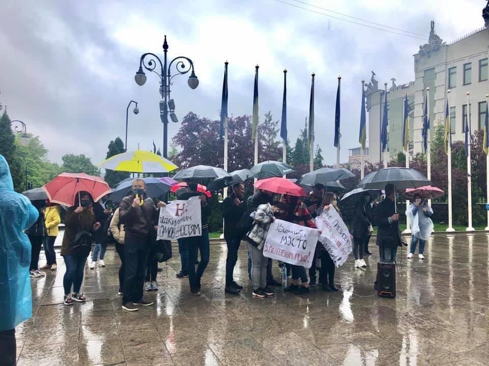 https://static2.gazeta.ua/img2/cache/gallery/966/966906_2_w_1200.jpg?v=0 https://static2.gazeta.ua/img2/cache/gallery/966/966906_2_w_1200.jpg?v=0
