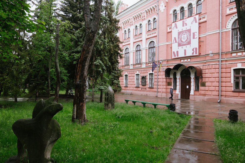 https://static2.gazeta.ua/img2/cache/gallery/967/967592_1_w_1000.jpg?v=0 https://static2.gazeta.ua/img2/cache/gallery/967/967592_1_w_1000.jpg?v=0
