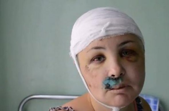Ірину Крашкову двоє поліцейських і таксист затягли в свою машину, жорстоко побили і зґвалтували