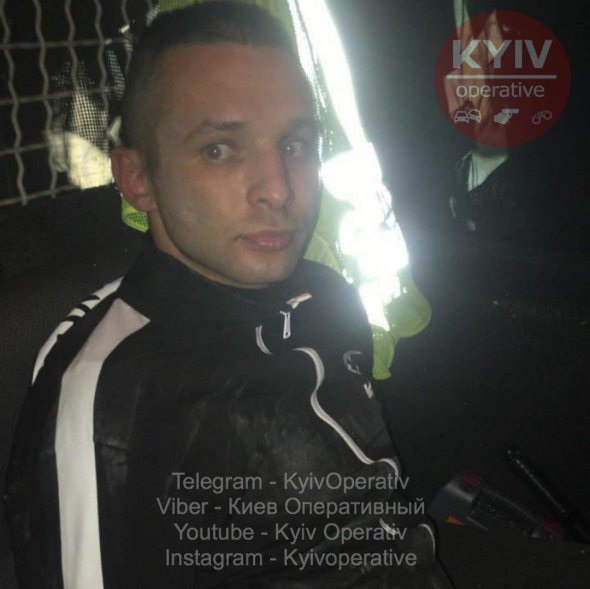 Чоловік, який викрав дитину