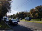 Протесты в Беларуси продолжаются 6-ю неделю. 20 сентября силовики стянули в Минск бронетехнику, здания окутаны колючей проволокой