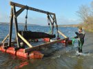 З Дніпра підняли старовинний лафет