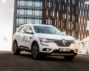 В Україні обвалився попит на нові автомобілі