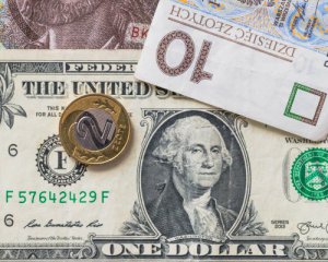Курс долара здивував стабільністю