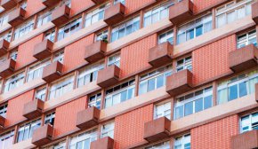 В Украине стремительно подешевело жилье на "вторичке"