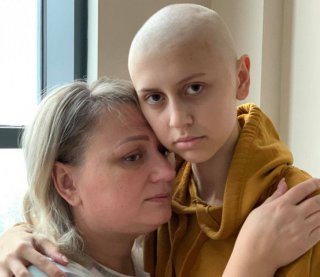 "Я вынуждена просить даже незнакомых людей" - мать умоляет спасти единственного ребенка