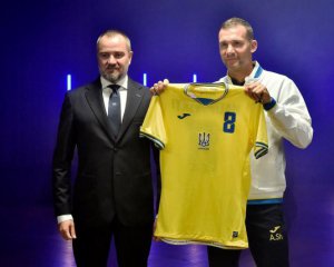 Росія поскаржилась в УЄФА на нову форму збірної України