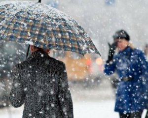 В Україні очікують мокрий сніг та дощі
