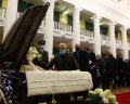 "Плакала вслух и до сих пор рыдаю" - как проводили в последний путь эксмера Киева Александра Омельченко