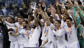 Лунин с "Реалом" стал победителем Суперкубка Испании