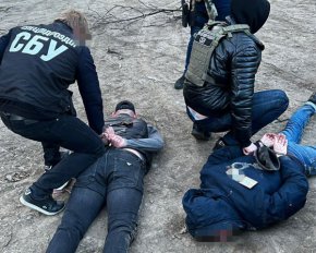 Викрадали людей і вимагали гроші: банда з діючих прикордонників тероризувала Одещину