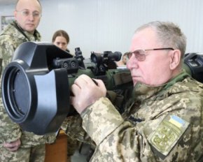 Українські воїни взялися за ракетні комплекси з Британії