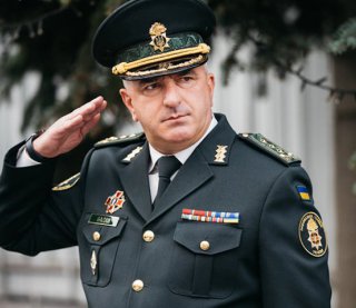 Після стрілянини у Дніпрі командувач Національної гвардії подав у відставку