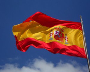 В Іспанії знайшли нерухомість і компанії 15 підсанкційних олігархів з РФ
