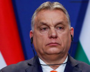 В Угорщини хочуть забрати право голоса в Європарламенті