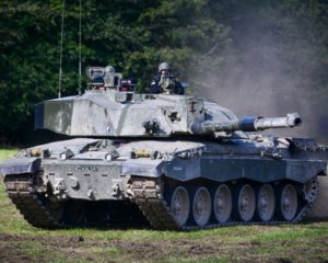 Велика Британія передасть Україні особливі снаряди для танків Challenger 2