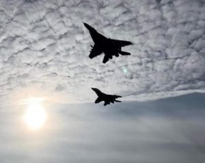 Захід досі не дійшов згоди щодо F-16 для України