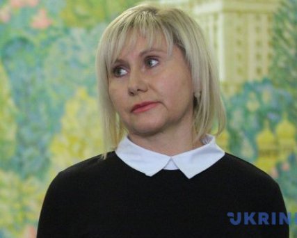 Дружина Сущенка просить дружину французського президента по допомогу Дружина Сущенка просить дружину французського президента по допомогу