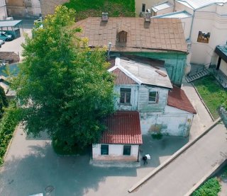 Как выглядит самый старый жилой дом Киева