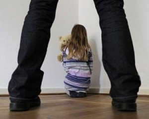 Поліція просить узаконити кастрацію педофілів