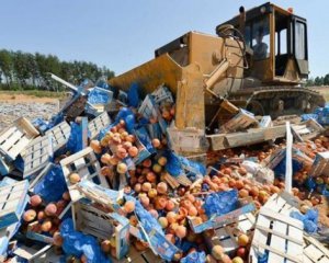 Росіяни знищили 17 тонн продуктів