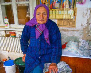 "Не выдерживала и съедала одну лепешку. Потом мне только две попадало" - как выживали в Голодомор