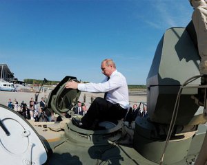 Ющенко объяснил, почему Путин идет на Украину