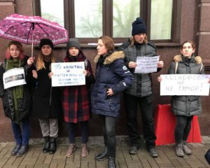 "Обманули-подвели": в "1+1" проигнорировали акцию против ксенофобии на телевидении
