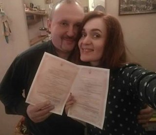 Лікар, який рятує сотні бійців АТО, таємно одружився