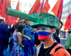 В России предлагают наказывать за "искривление правды о Второй мировой"