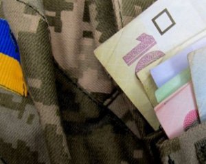 Кабмін підвищує пенсії військовослужбовцям