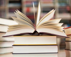Запретили 9 книг, в которых Крым назвали российским