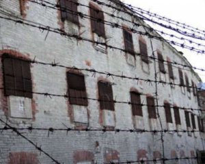 Голод, холод и смерти от обстрелов: рассказали. как живут заключенные в ДНР и ЛНР