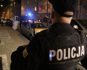 Драка с полицейскими в Польше: среди нападавших - украинский военный