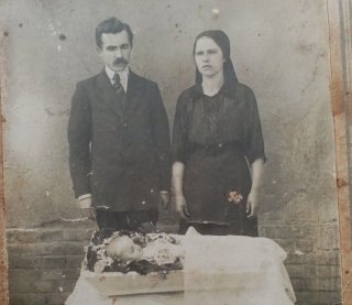 "Знайома кинула фото і помила руки" - фотограф показала унікальні ретро-знімки