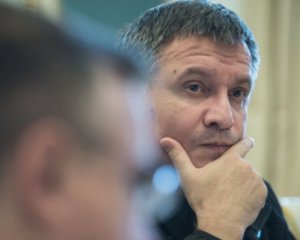 Ðваков пÑопонÑÑ Ð¾Ð±Ð³Ð¾Ð²Ð¾ÑиÑи ÑоÑÑйÑÑÐºÑ Ð¼Ð¾Ð²Ñ Ð´Ð»Ñ ÐонбаÑÑ
