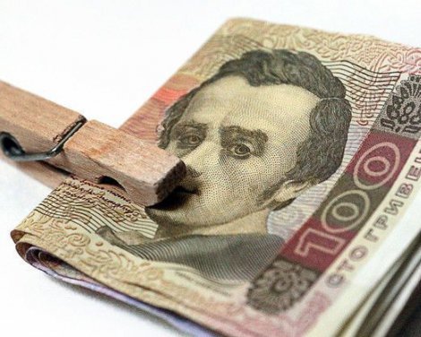 Із хворих на рак вимагають тисячі на "благодійність" Із хворих на рак вимагають тисячі на "благодійність"