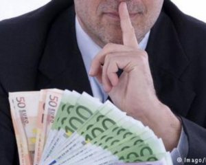Школы на миллион: придумали новую схему отмывания денег