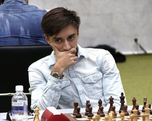   A Russian chess player on the side of Ukraine has received threats 