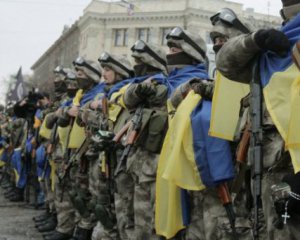 Військовим значно підвищили зарплату