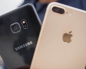   Apocalypse of smartphones: Samsung and Apple make disappointing forecasts for 2019 