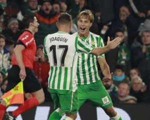   In the Spanish Cup, a fantastic ball was hit directly from the corner - video 