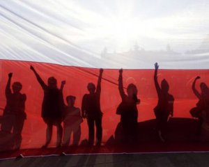 Кого підтримує Польща на українських виборах