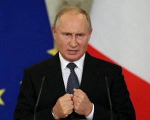 Putin pidpysav ukaz pro rosijs'ki pasporty dlya ukraїnciv