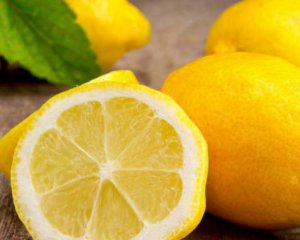 Які захворювання лікує лимон?