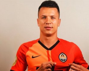 Ахметов викинув гроші на вітер