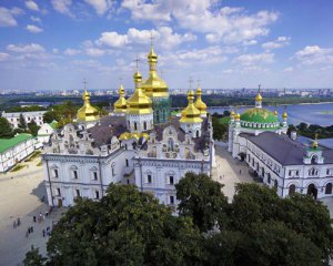 Забрати Печерську лавру в Російської церкви: петиція набрала 25 тис. голосів